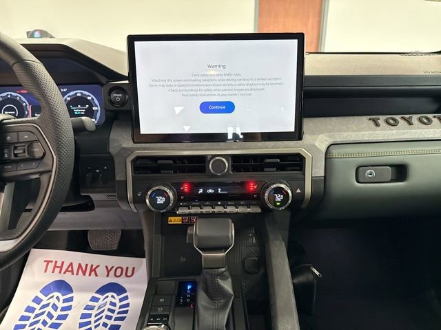 Used 2025 Toyota Tacoma Trailhunter image 33