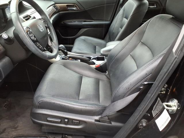 Used 2017 Honda Accord EX-L image 12