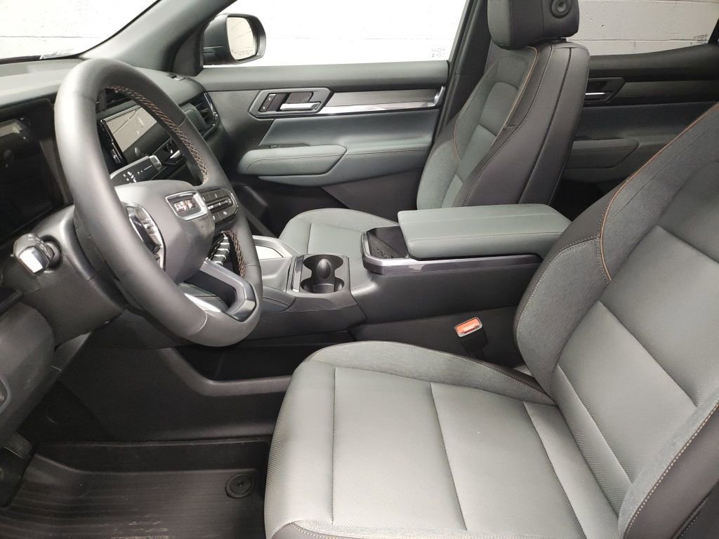 New 2026 GMC Terrain AT4 w/ Technology Package II image 23