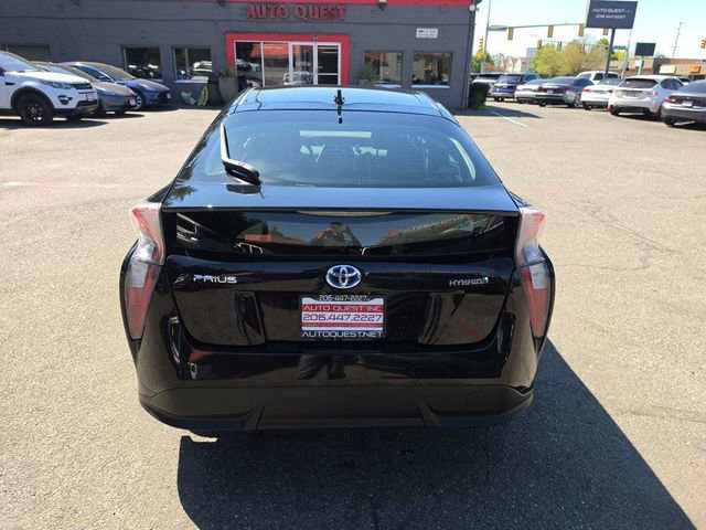 Used 2016 Toyota Prius Three Touring FWD image 23