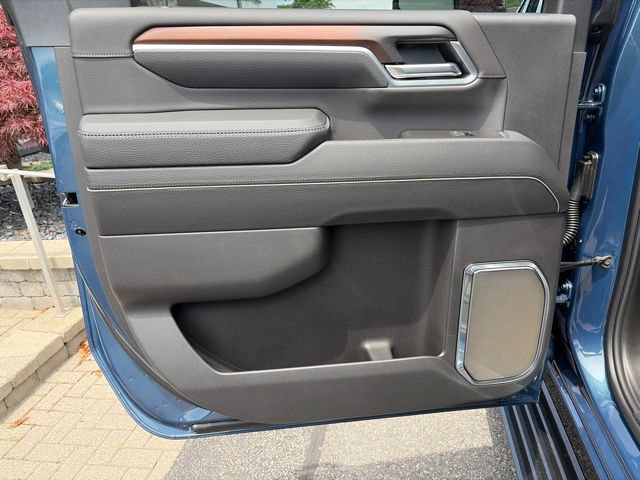New 2026 GMC Sierra 2500 Denali w/ Denali Reserve Package AWD/4WD image 12