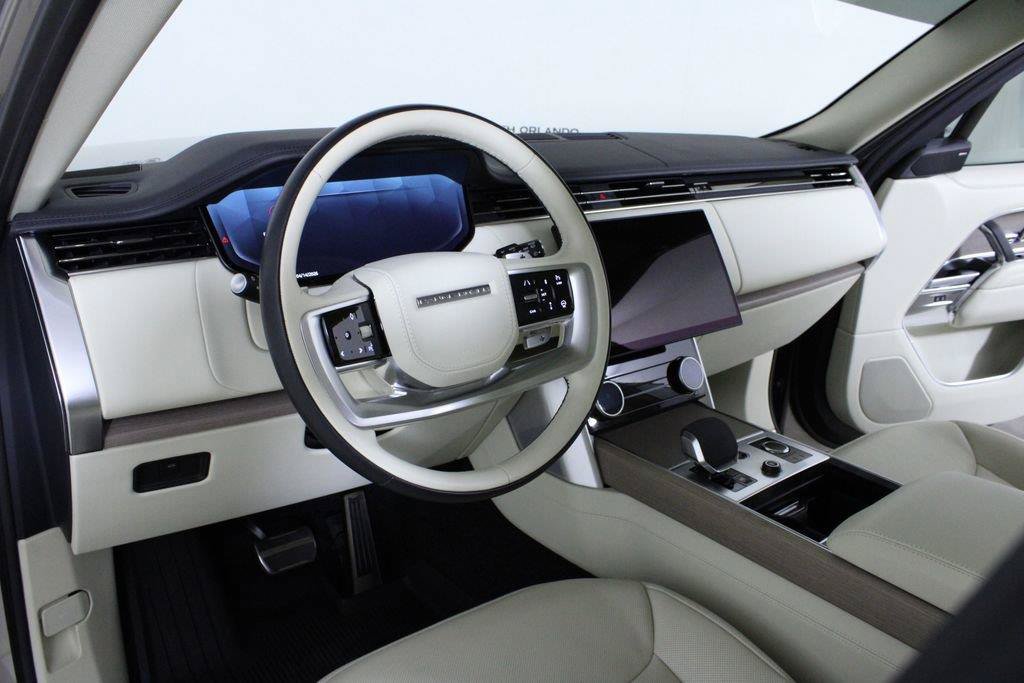 Used 2023 Land Rover Range Rover SE AWD/4WD image 21
