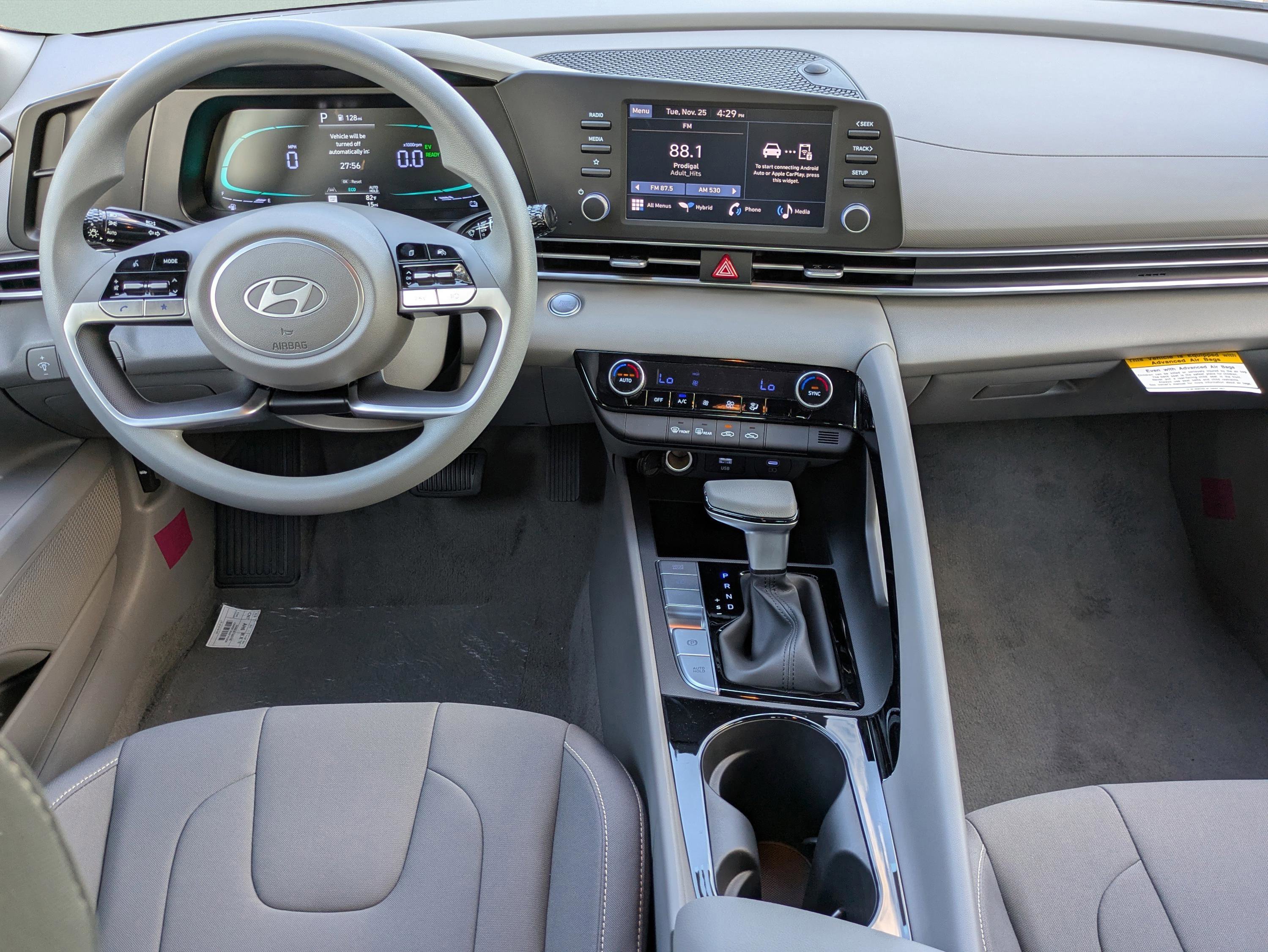 New 2026 Hyundai Elantra Blue image 15