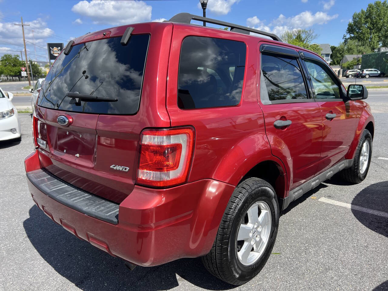 Used 2009 Ford Escape XLT AWD/4WD image 5