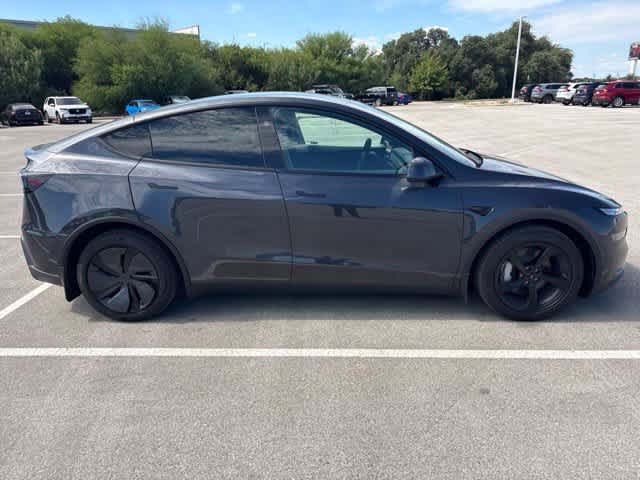 Used 2026 Tesla Model Y AWD image 6