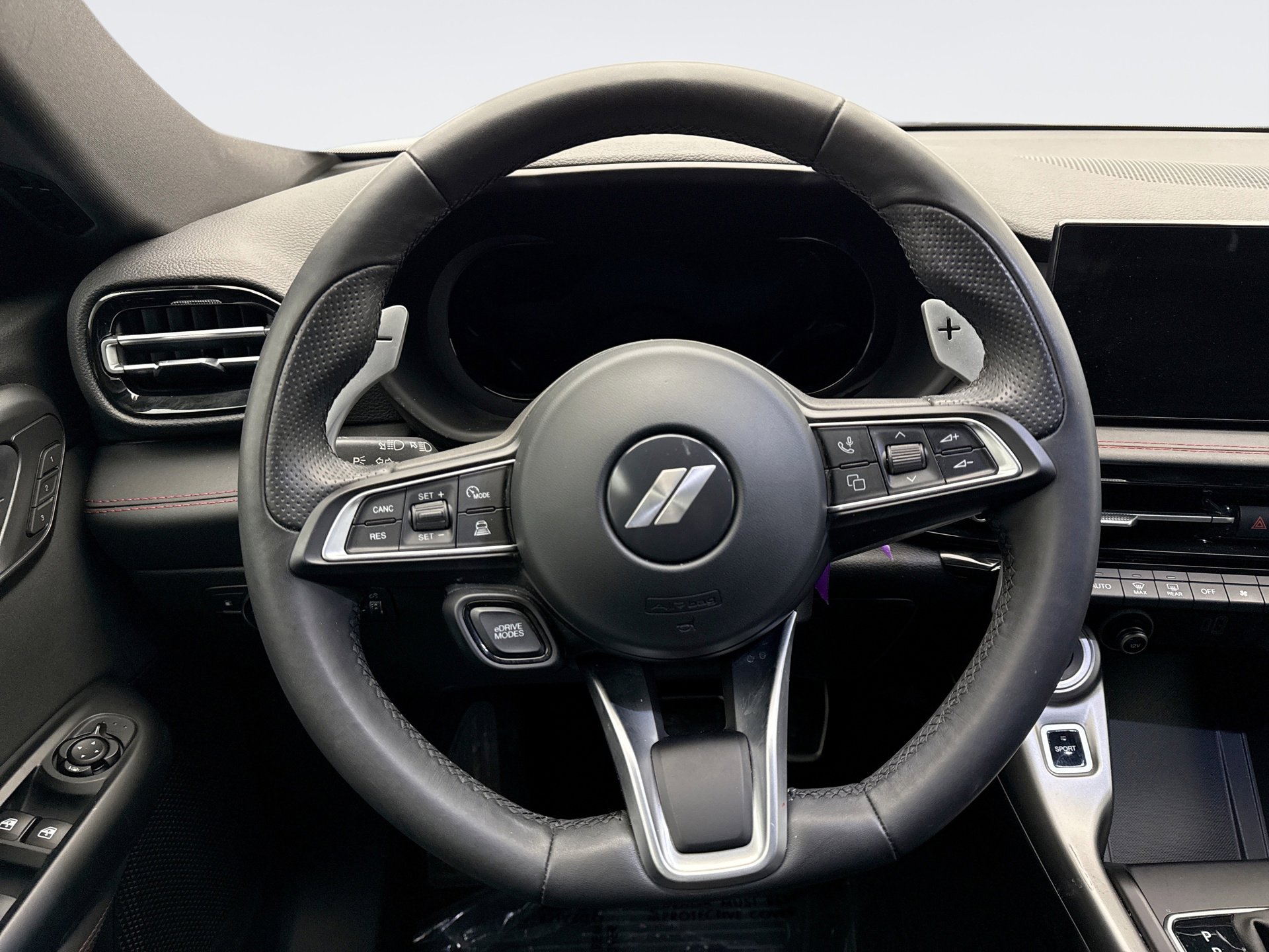 Used 2024 Dodge Hornet R/T image 12