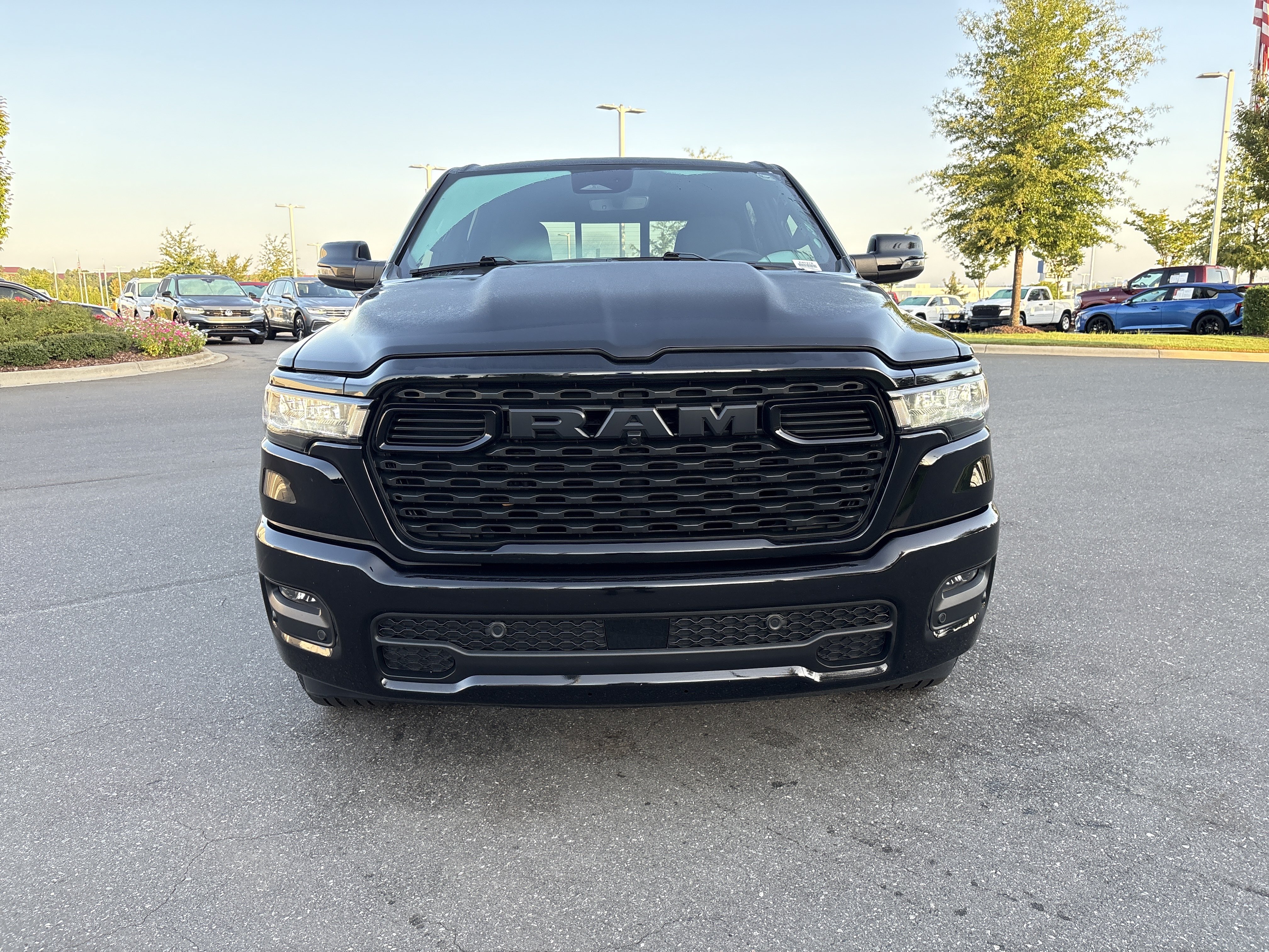 Used 2025 RAM 1500 Big Horn AWD/4WD image 3