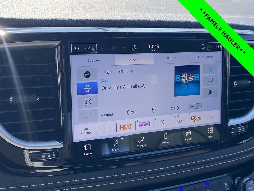 New 2026 Chrysler Pacifica Select image 48