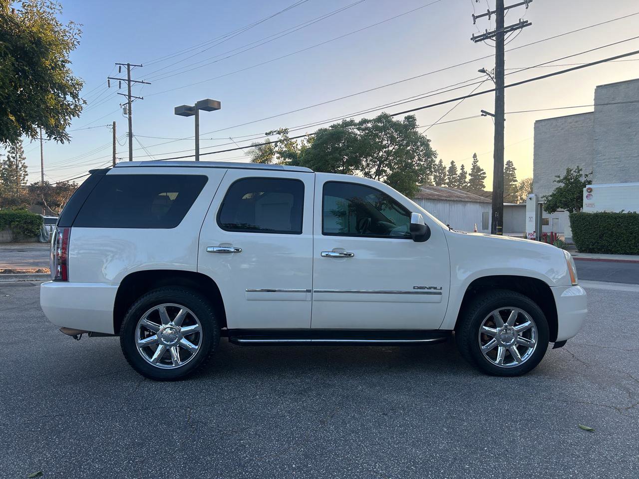 Used 2012 GMC Yukon Denali image 6