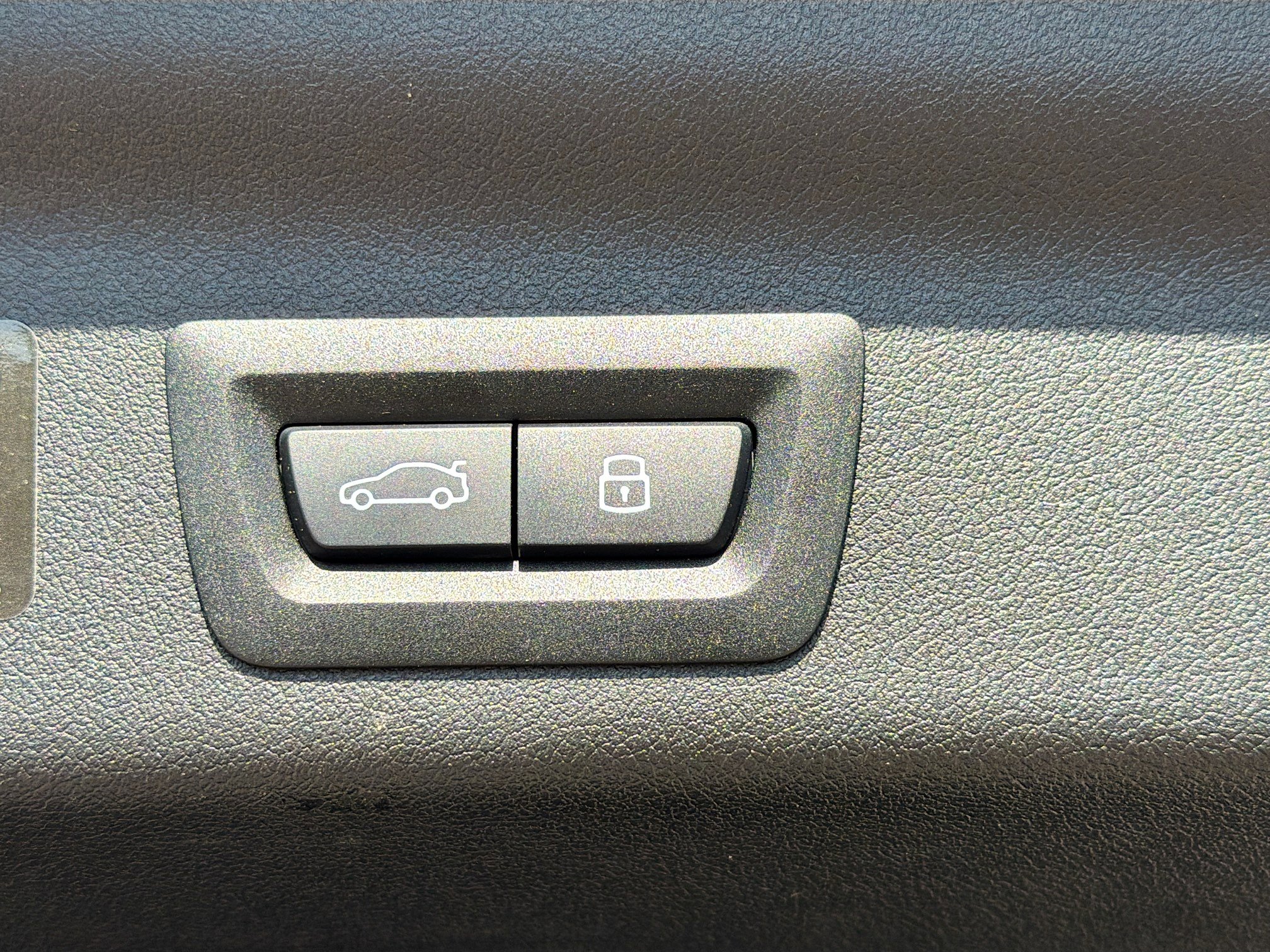Used 2026 BMW X1 xDrive28i image 12