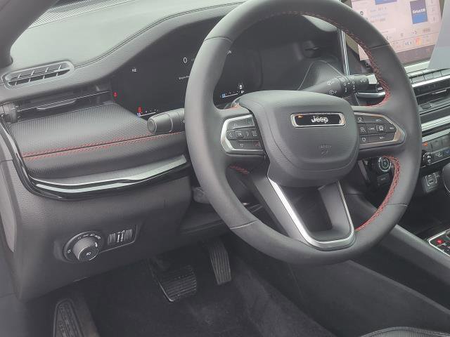 Used 2024 Jeep Compass Trailhawk w/ Trailhawk Elite Group image 7