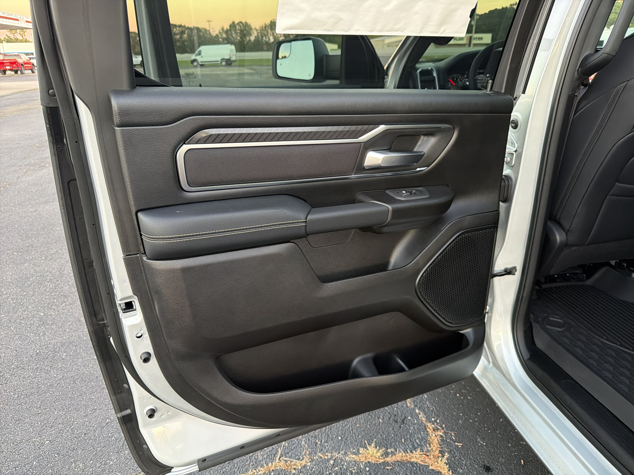 New 2026 RAM 1500 Big Horn AWD/4WD image 19