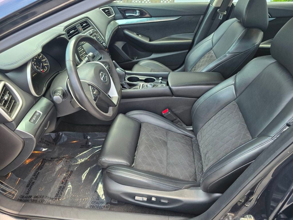 Used 2016 Nissan Maxima SR FWD image 8