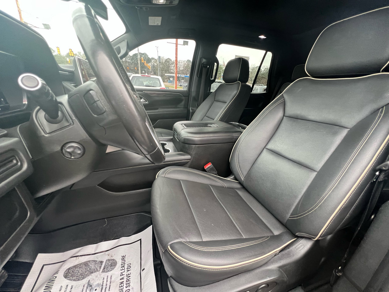 Used 2022 GMC Yukon SLT w/ SLT Premium Package image 33