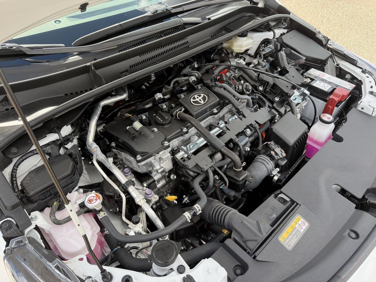 Used 2025 Toyota Corolla LE FWD image 39