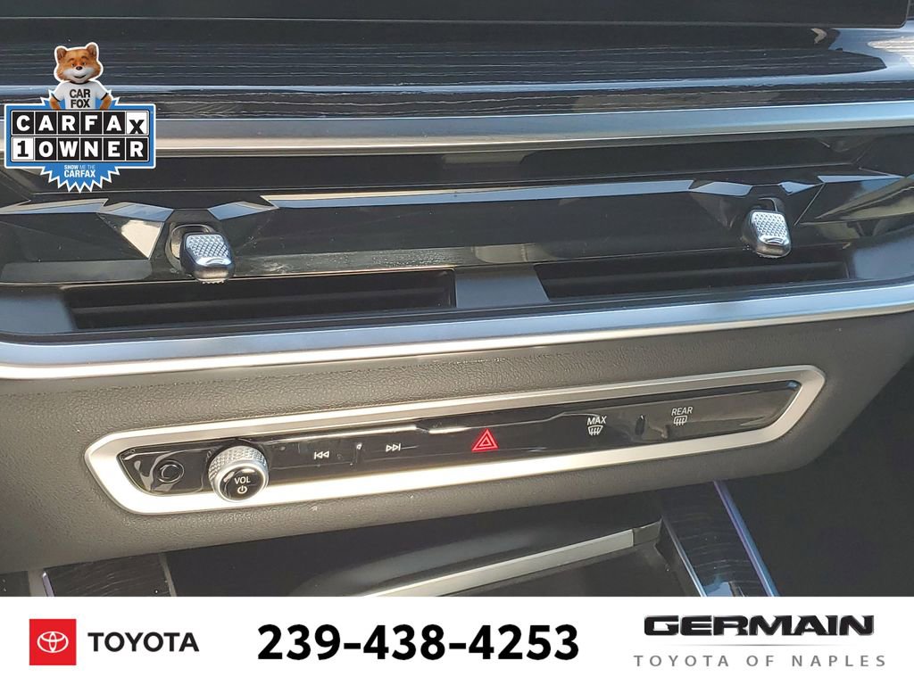 Used 2025 BMW X5 M60i w/ Parking Assistance Package image 32