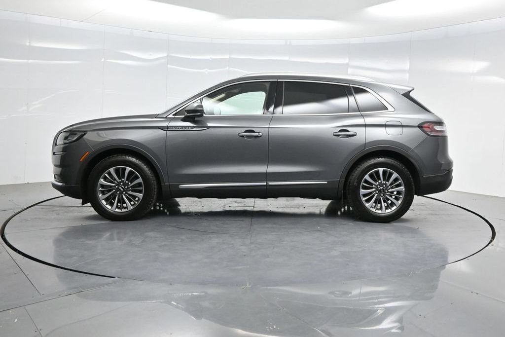 Used 2023 Lincoln Nautilus FWD w/ Premium Package image 48