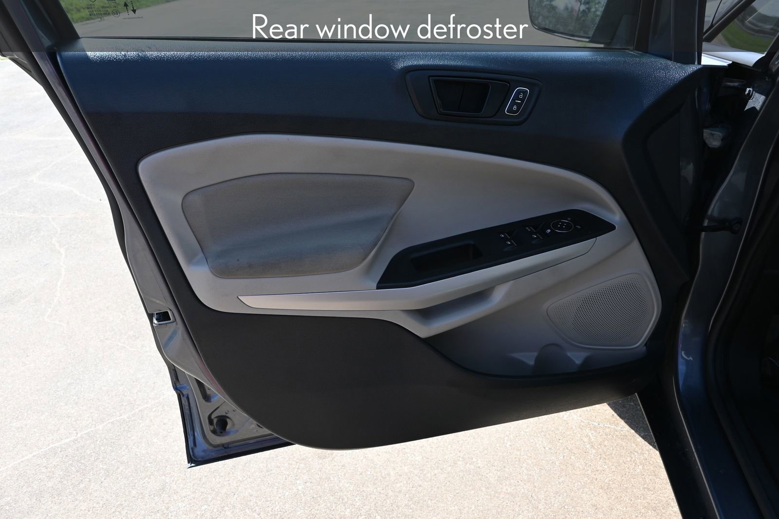 Used 2021 Ford EcoSport S image 9