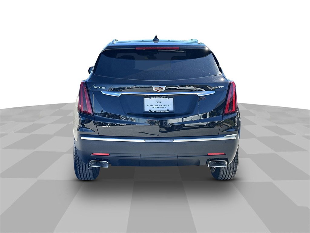 New 2026 Cadillac XT5 Luxury image 6