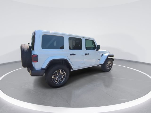 New 2025 Jeep Wrangler Unlimited Sahara AWD/4WD image 8