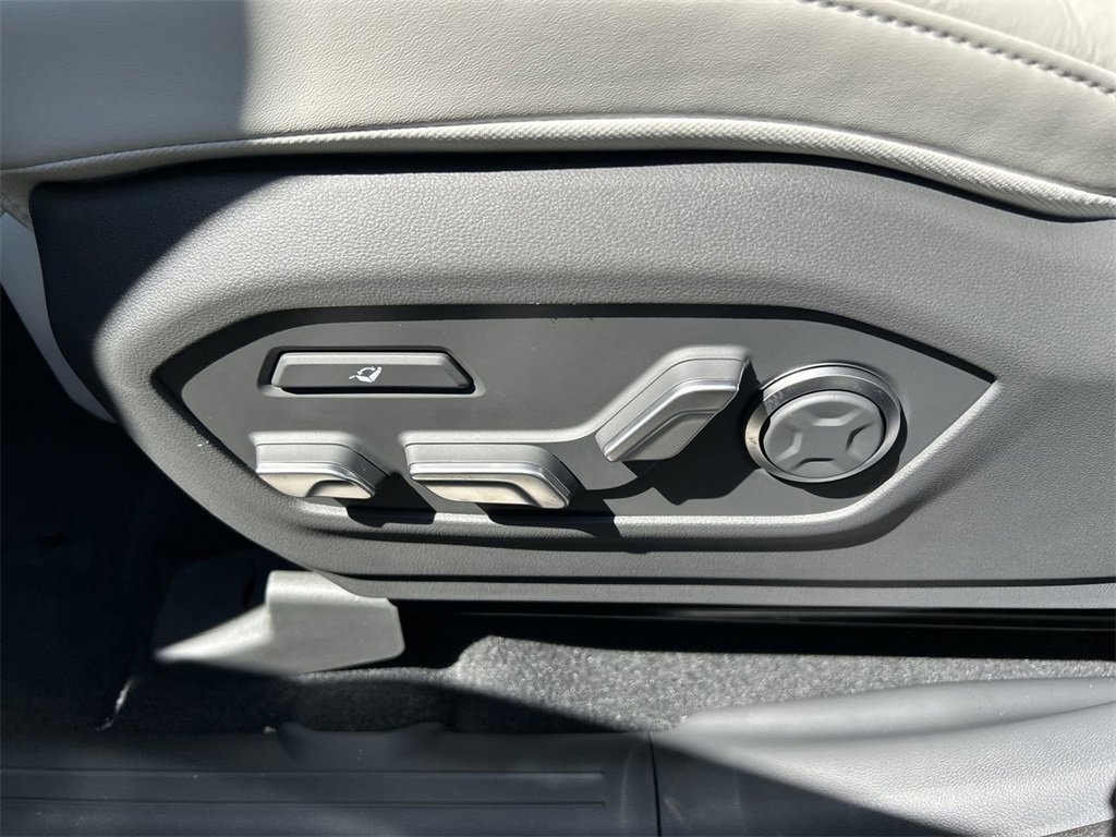 New 2026 Hyundai Santa Fe Calligraphy image 23