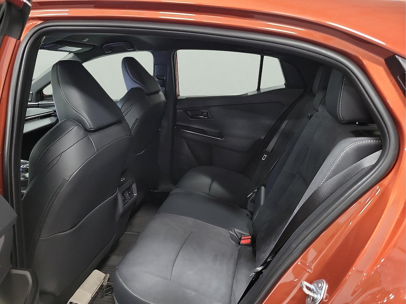 New 2026 Toyota C-HR AWD/4WD image 8