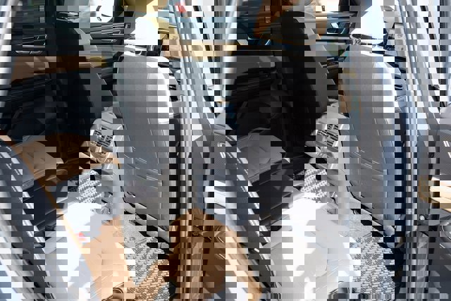 New 2026 Volkswagen Atlas Cross Sport SEL R-Line image 38