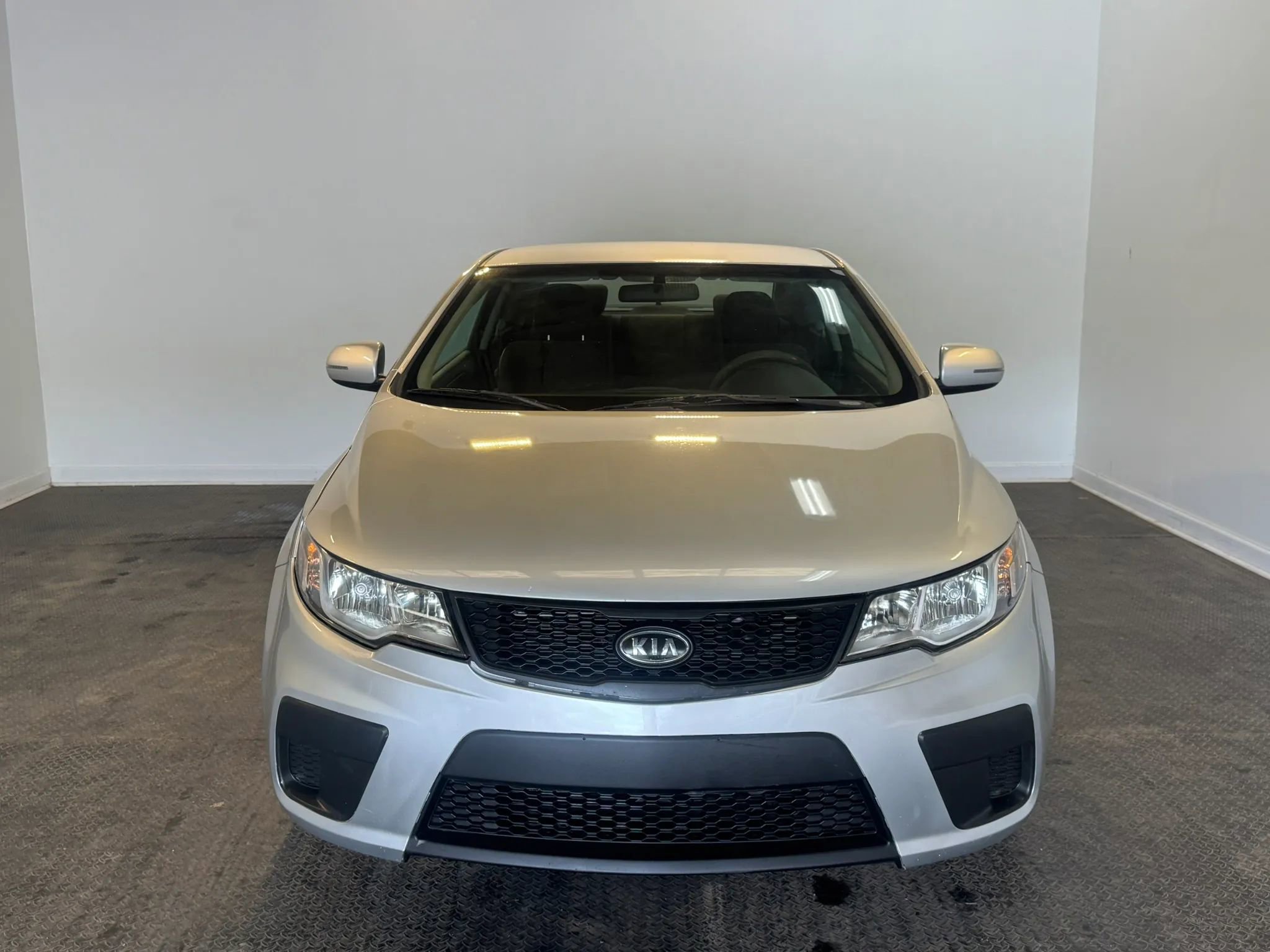 Used 2013 Kia Forte Koup EX FWD image 2