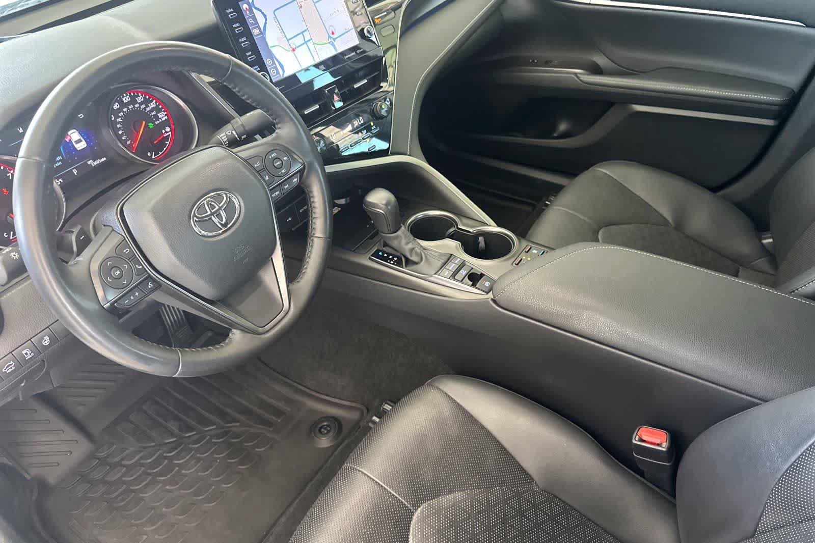 Used 2022 Toyota Camry XSE w/ Navigation Package AWD/4WD image 11
