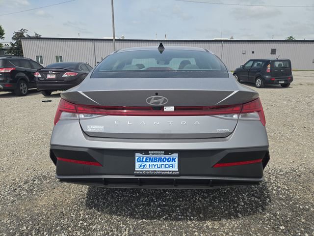 New 2025 Hyundai Elantra Blue image 7