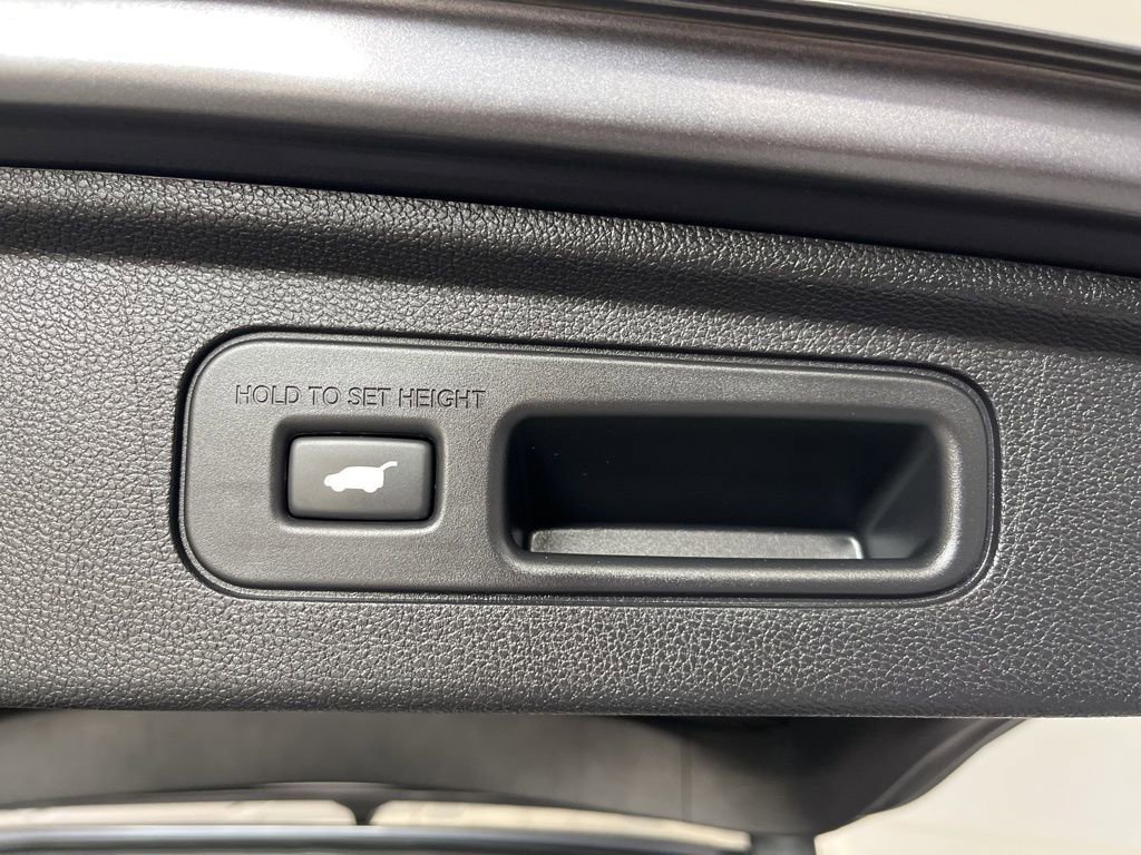 Used 2024 Honda Odyssey EX-L image 14