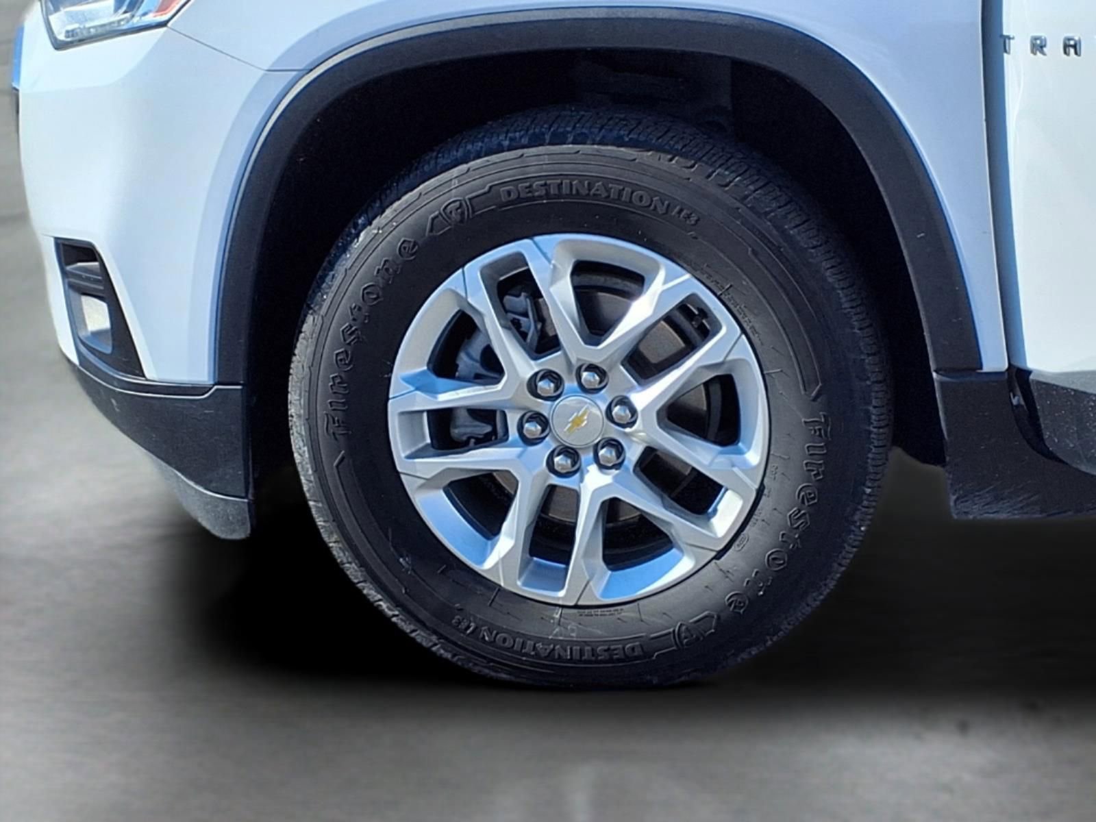 Used 2021 Chevrolet Traverse LS AWD/4WD image 21