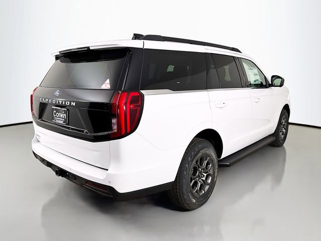 New 2025 Ford Expedition Active image 7