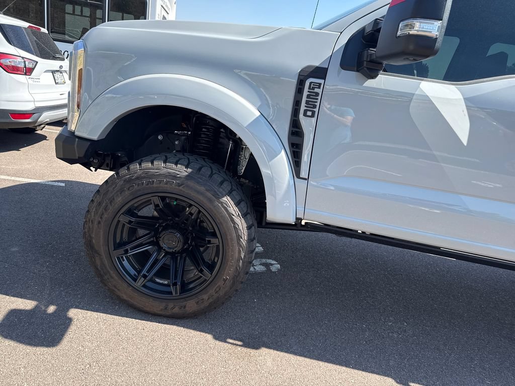 Used 2025 Ford F250 Lariat w/ Lariat Ultimate Package AWD/4WD image 36