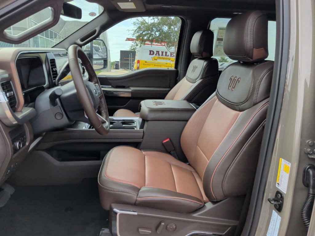 New 2027 Ford F250 King Ranch w/ Chrome Package AWD/4WD image 13