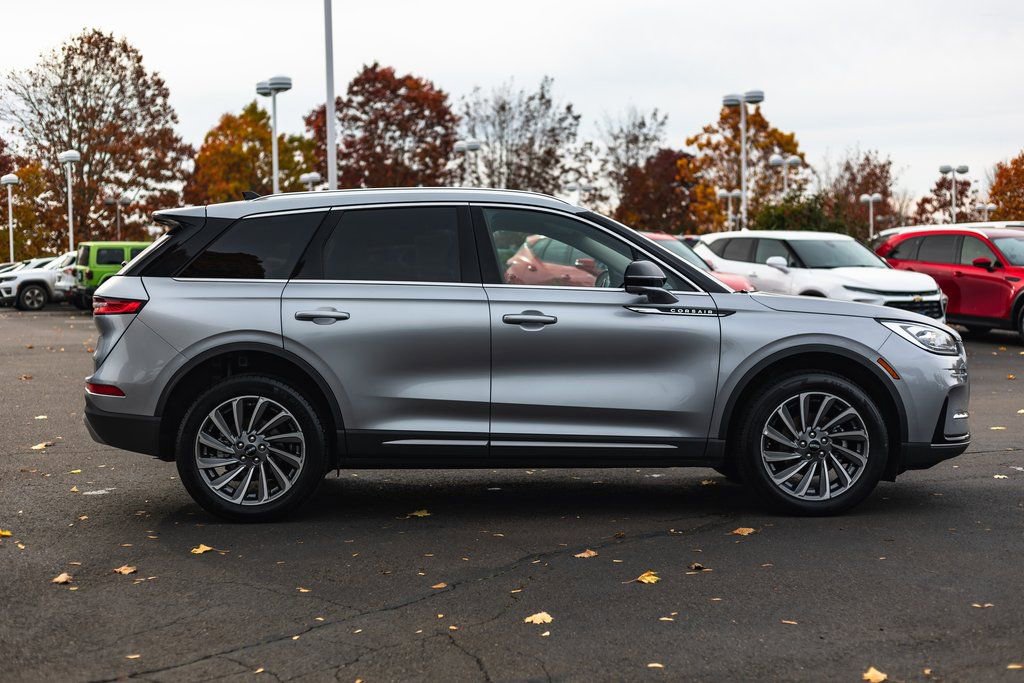 Used 2024 Lincoln Corsair Reserve w/ Equipment Group 201A image 31