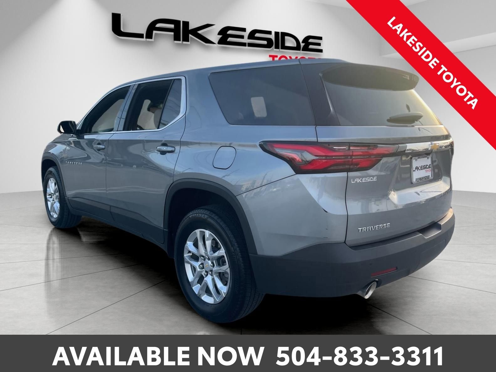 Used 2023 Chevrolet Traverse LS w/ Safety Package video 3