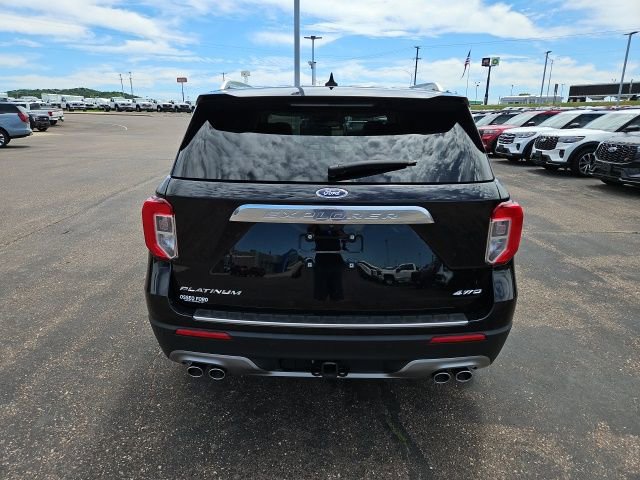 Used 2023 Ford Explorer Platinum w/ Technology Package image 6