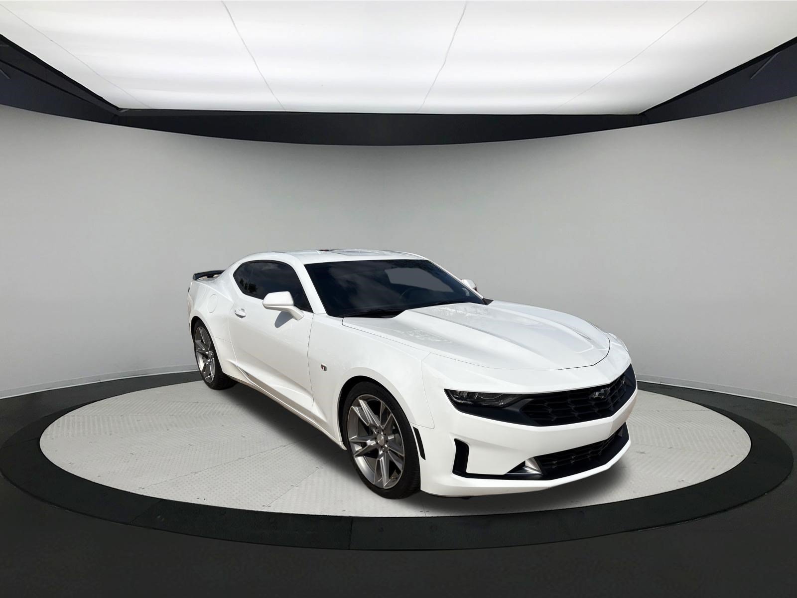 Used 2019 Chevrolet Camaro LT w/ RS Package RWD image 7