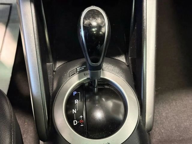Used 2016 Hyundai Veloster w/ Option Group 02 image 17