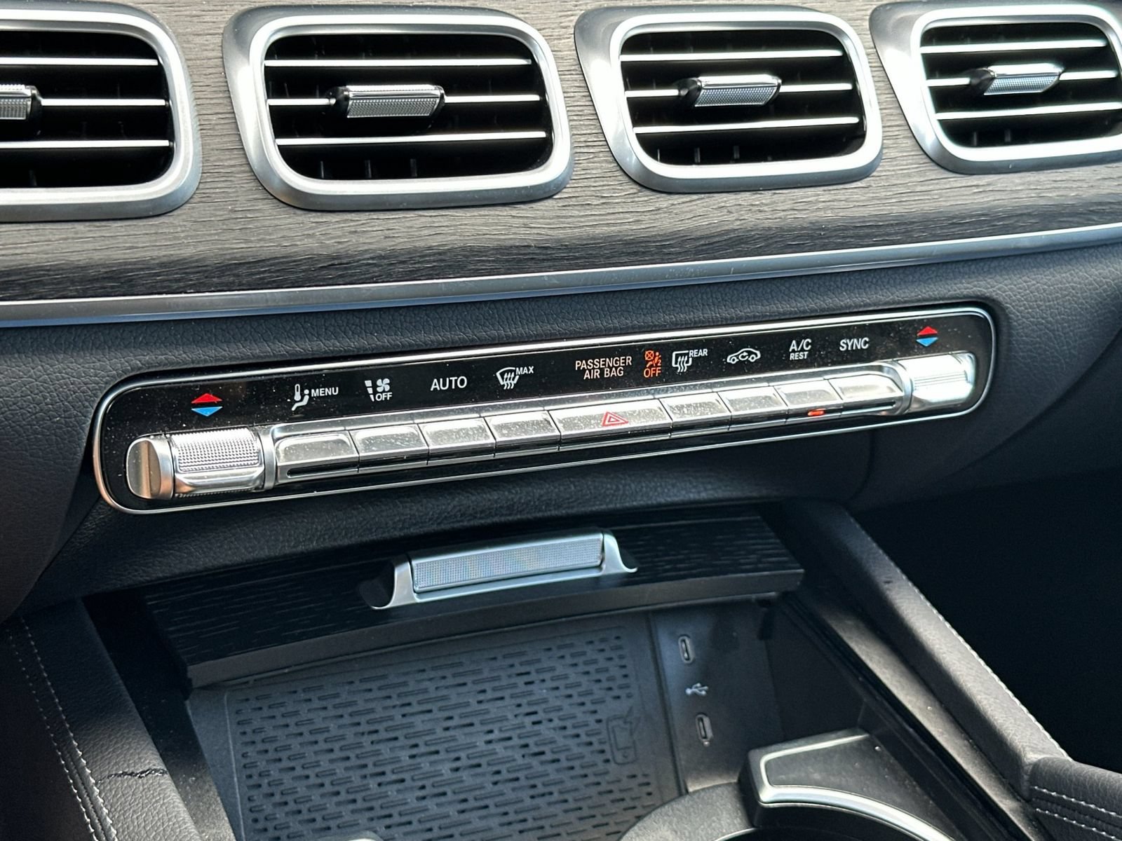 Certified 2026 Mercedes-Benz GLE 350 4MATIC image 24