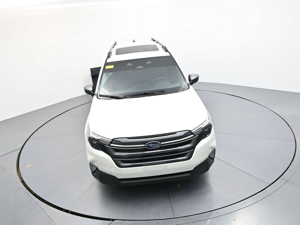 Used 2025 Subaru Forester Premium w/ Convenience Package #2 image 20