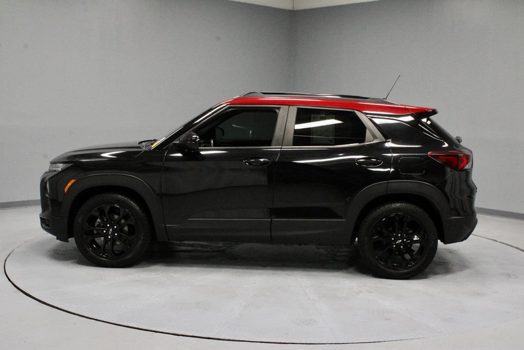Used 2021 Chevrolet TrailBlazer RS w/ Technology Package AWD/4WD image 8