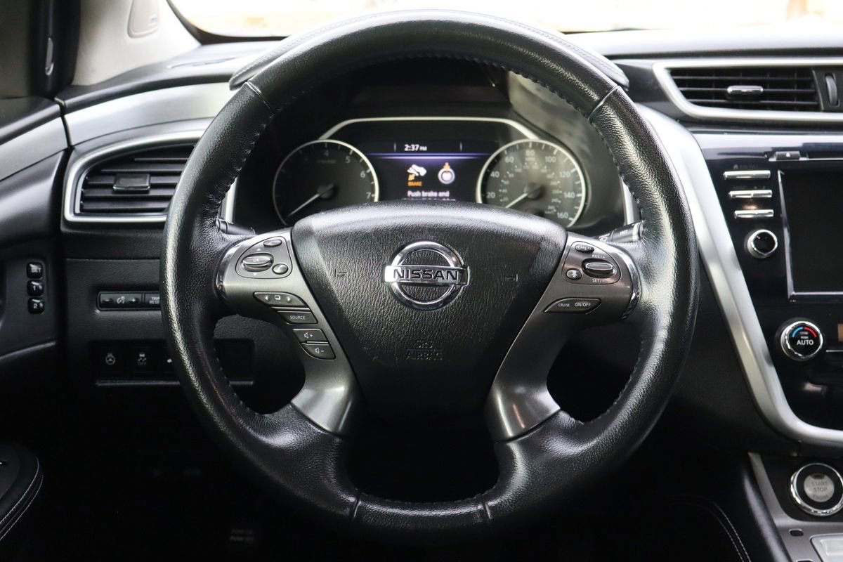 Used 2020 Nissan Murano SL w/ Moonroof Package image 18