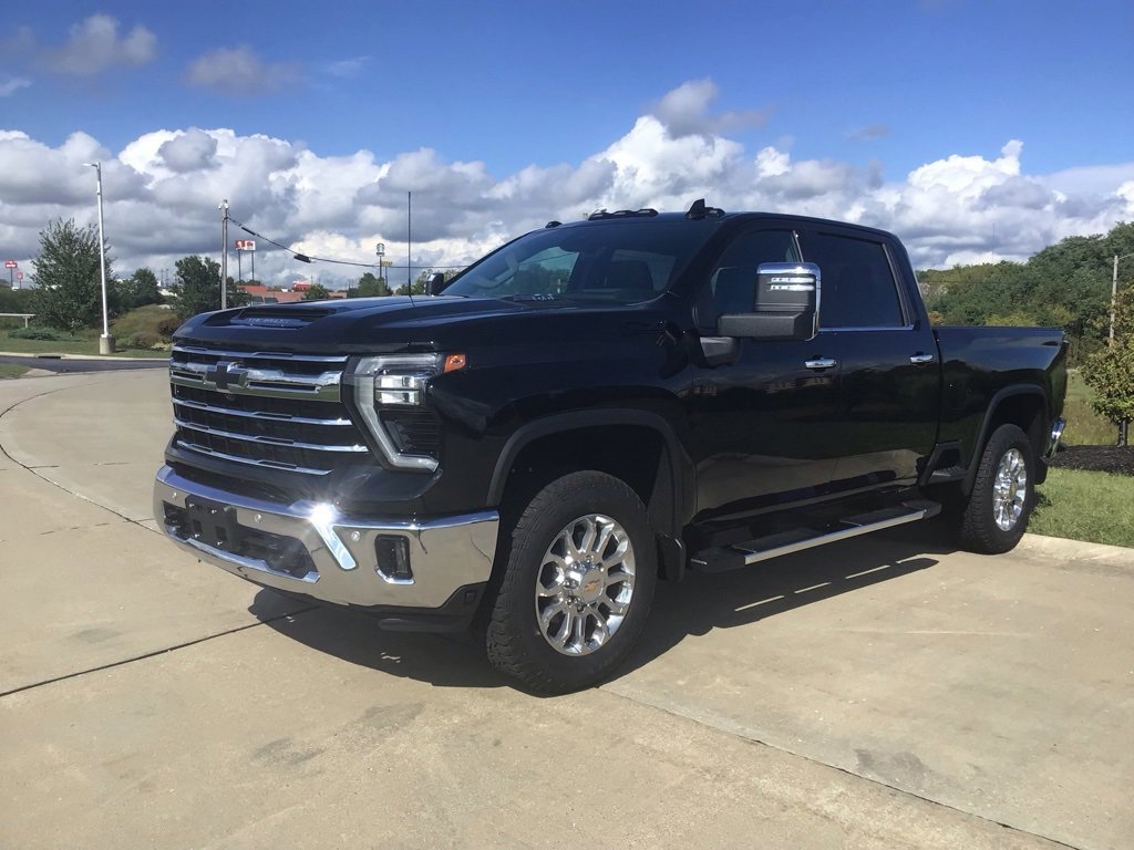 New 2025 Chevrolet Silverado 2500 LTZ w/ LTZ Plus Package image 3