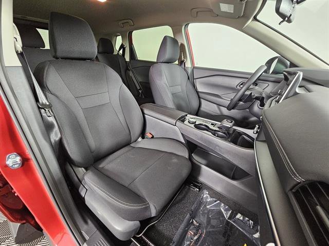 New 2026 Nissan Rogue S image 13