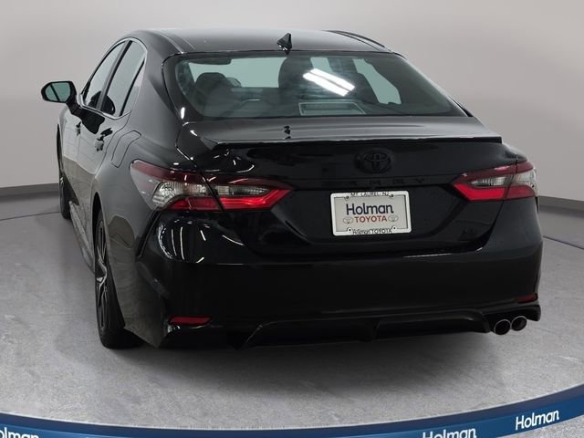 Certified 2023 Toyota Camry SE w/ Cold Weather Package AWD/4WD image 6