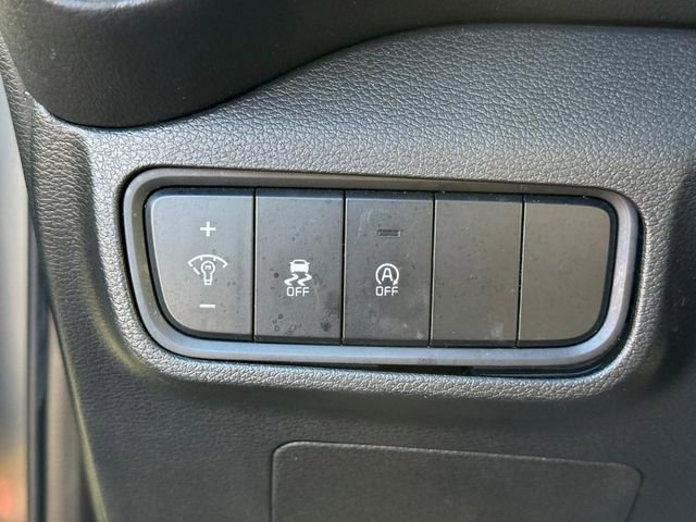 Used 2024 Kia Soul LX w/ Option Group 015 image 24