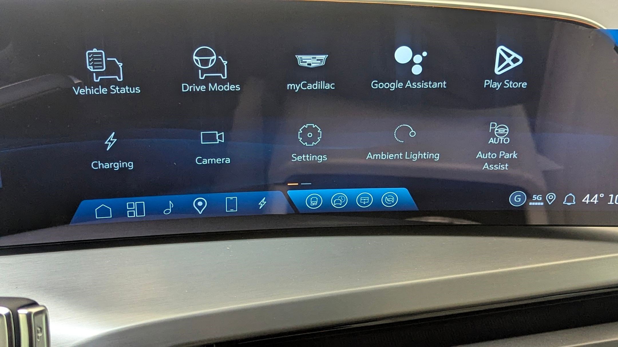 New 2026 Cadillac Vistiq Luxury image 26