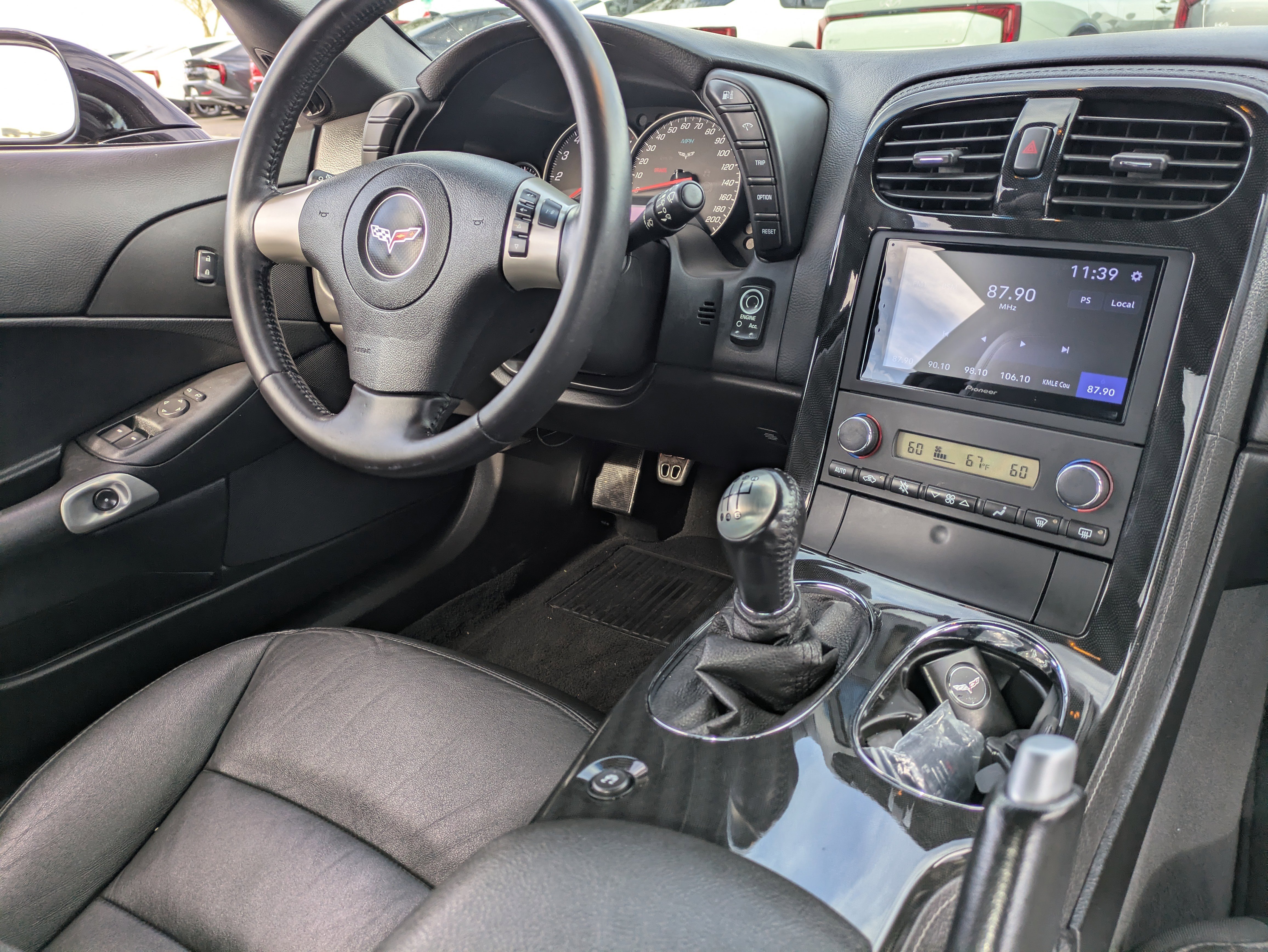 Used 2011 Chevrolet Corvette Coupe w/ 1LT image 15